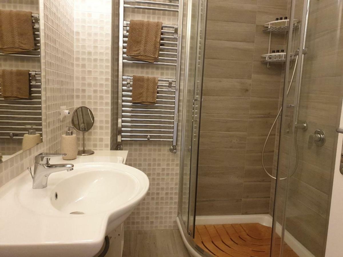 Pinotto Bnb Torre Annunziata Bagian luar foto